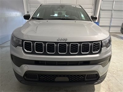 Vehicle image 8 of 36
