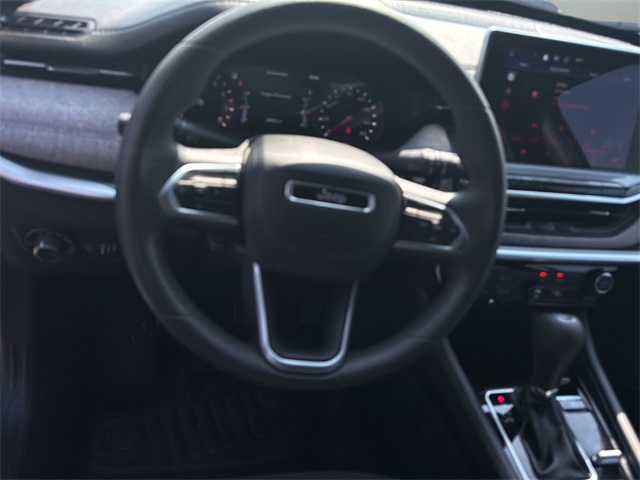 2024 Jeep Compass Sport Image 16 of 27