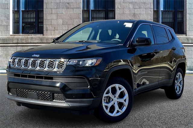 Vehicle image 1 of 14