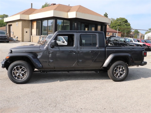 Vehicle image 7 of 30