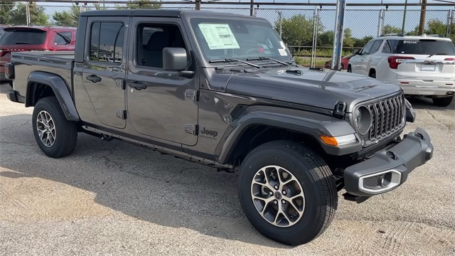 Vehicle image 5 of 30