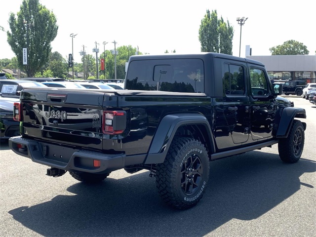 Vehicle image 8 of 51