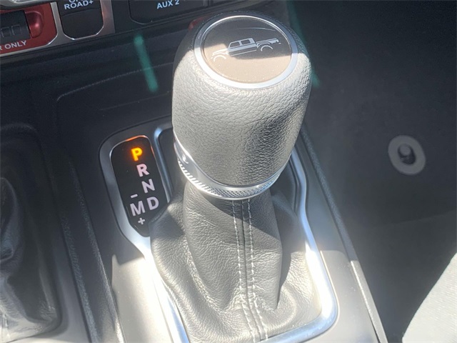 Vehicle image 39 of 51