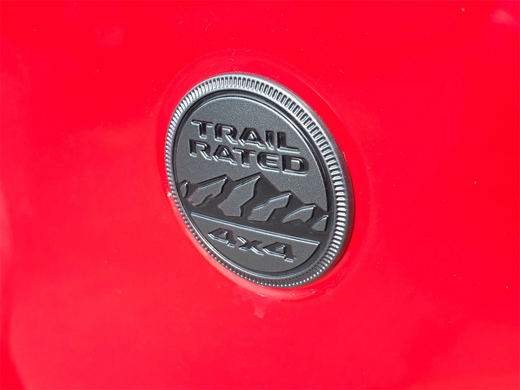 Vehicle image 25 of 26