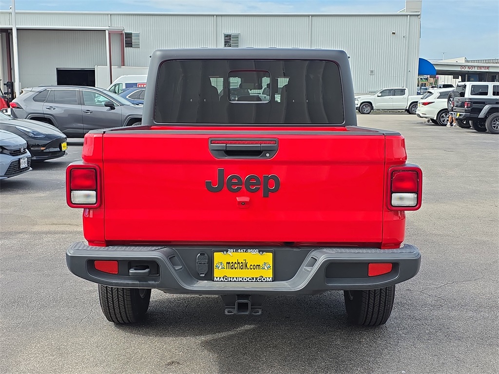 Vehicle image 6 of 26