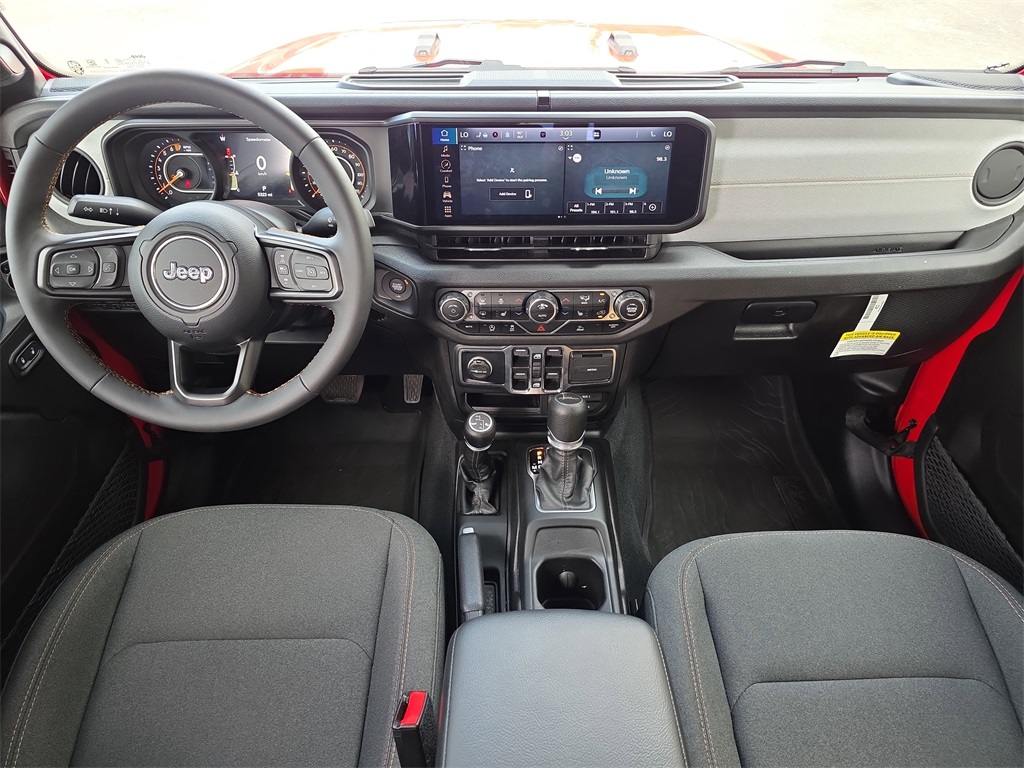 Vehicle image 13 of 26