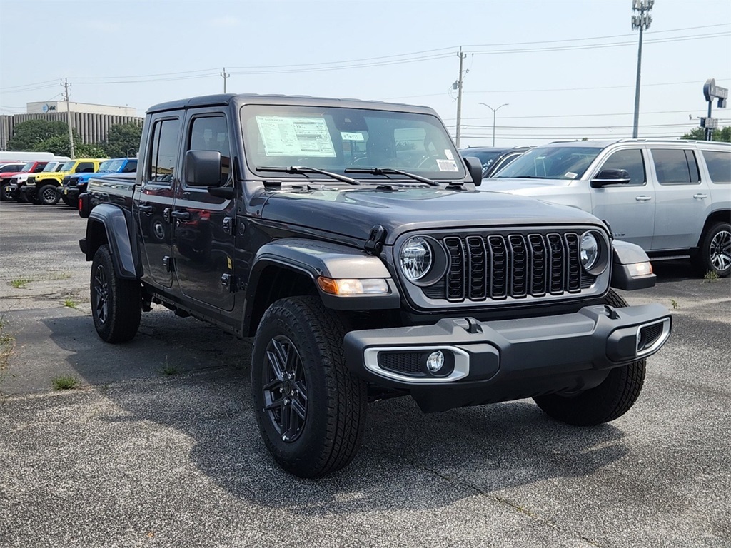 Vehicle image 2 of 15
