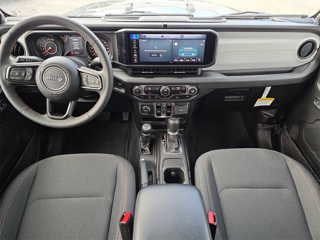 Vehicle image 12 of 25