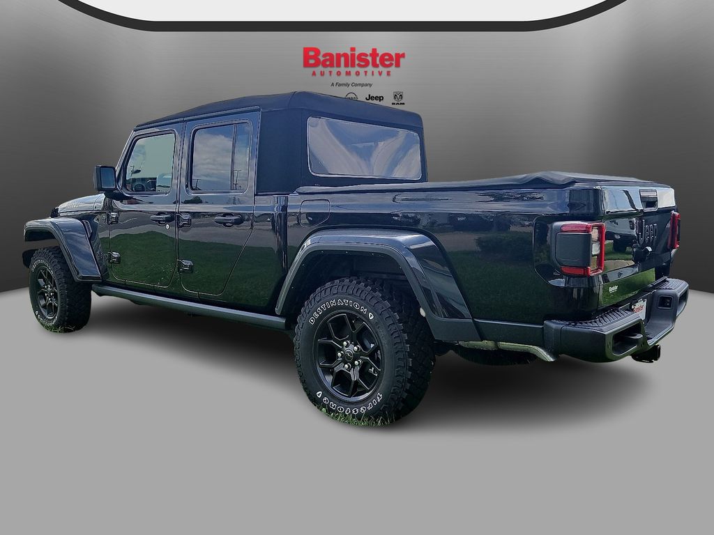Vehicle image 4 of 18