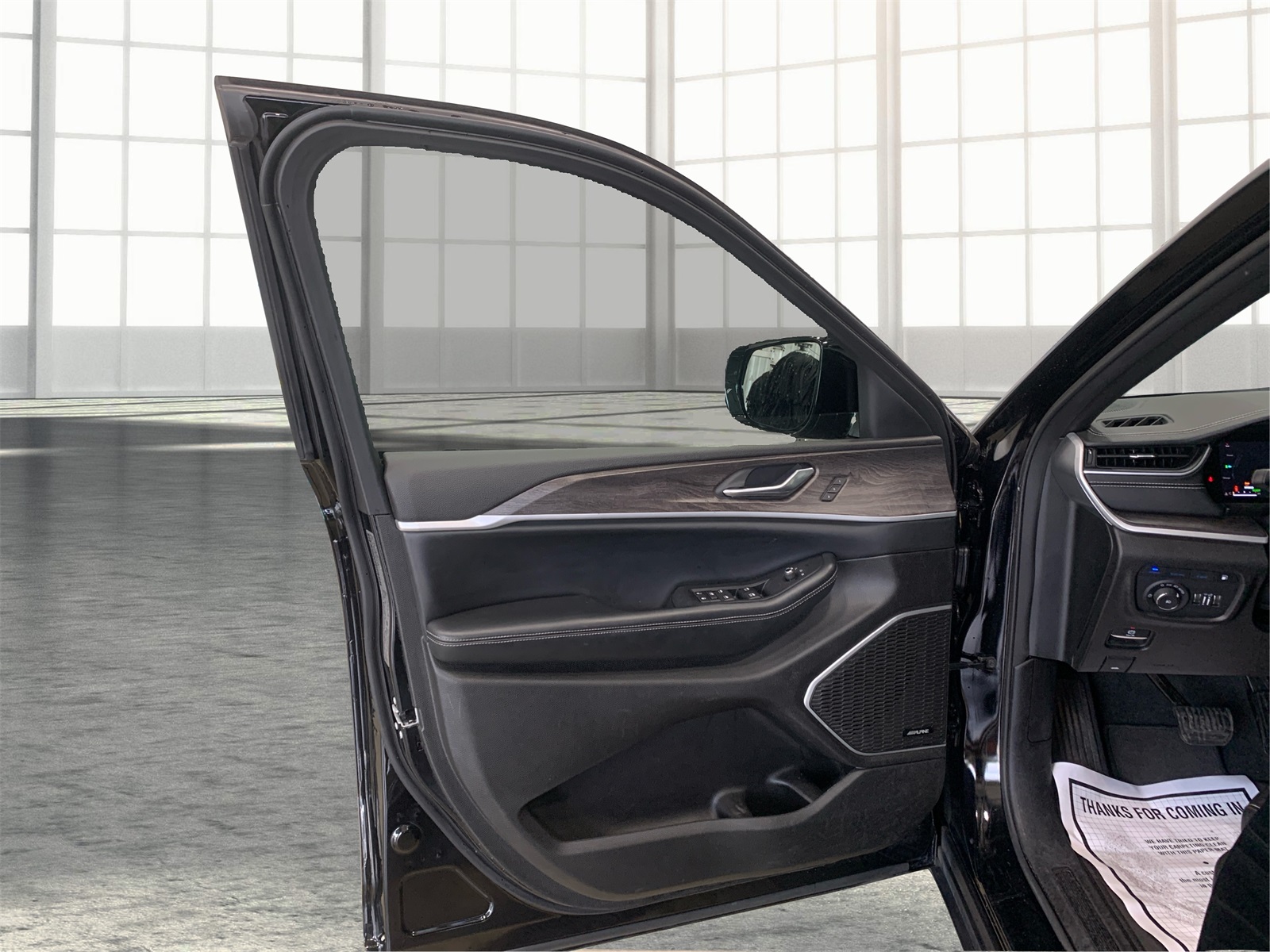 Vehicle image 19 of 36