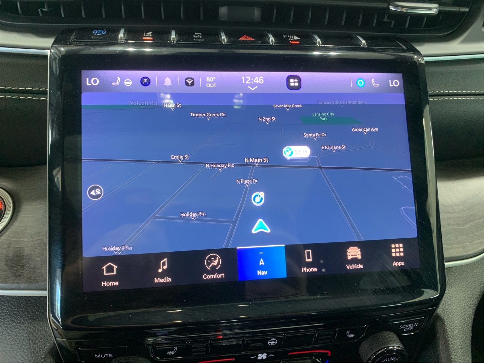 Vehicle image 22 of 36