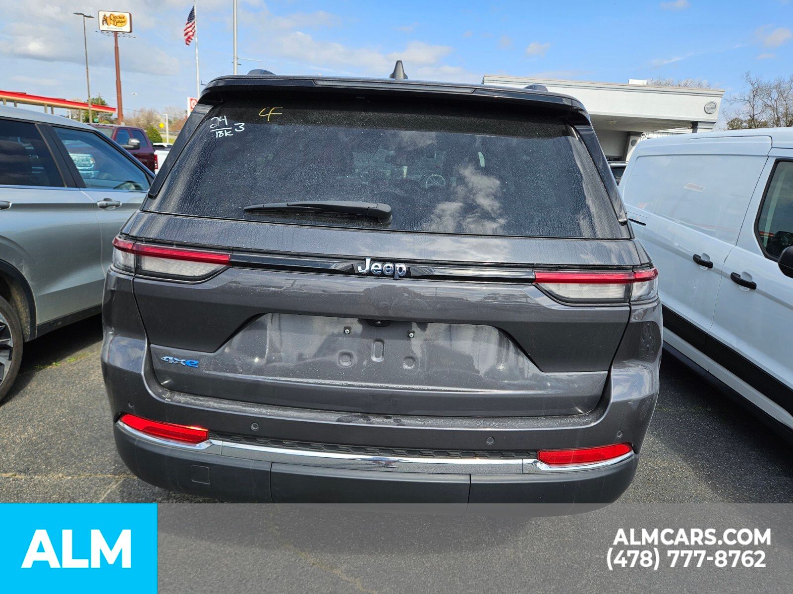 Vehicle image 21 of 24
