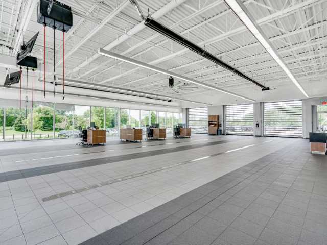 2024 Jeep Grand Cherokee Altitude Image 14 of 15