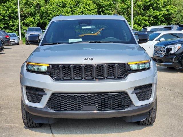 Vehicle image 2 of 27