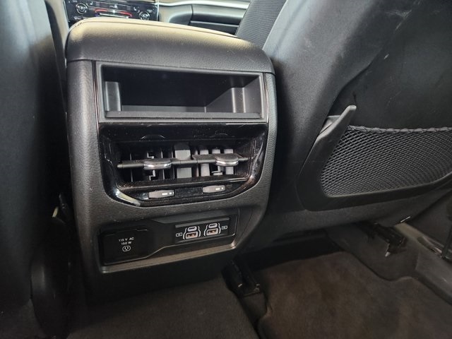 Vehicle image 27 of 27
