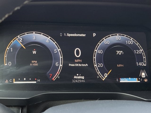 Vehicle image 24 of 27