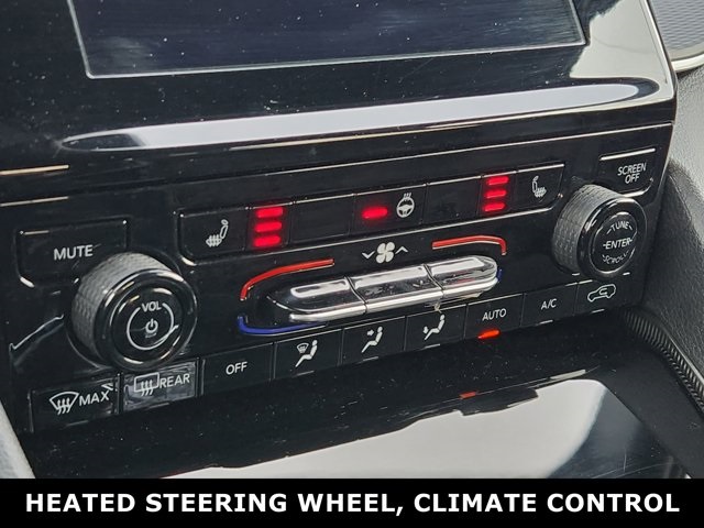 Vehicle image 10 of 27