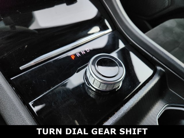 Vehicle image 14 of 27