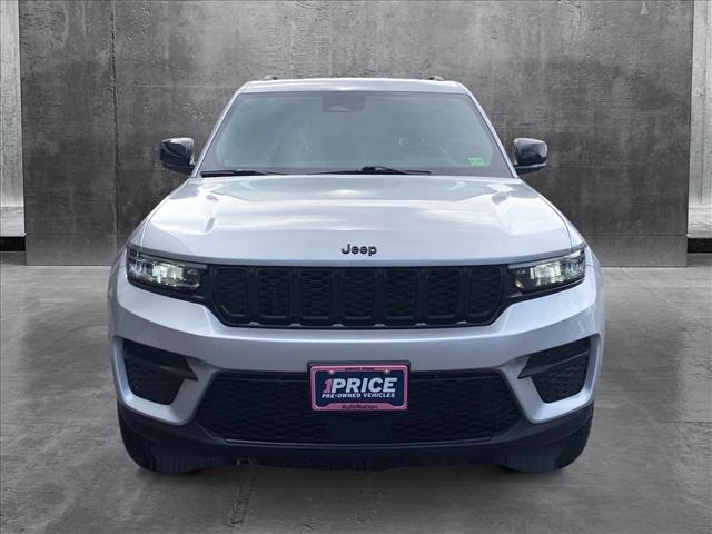 Vehicle image 3 of 25