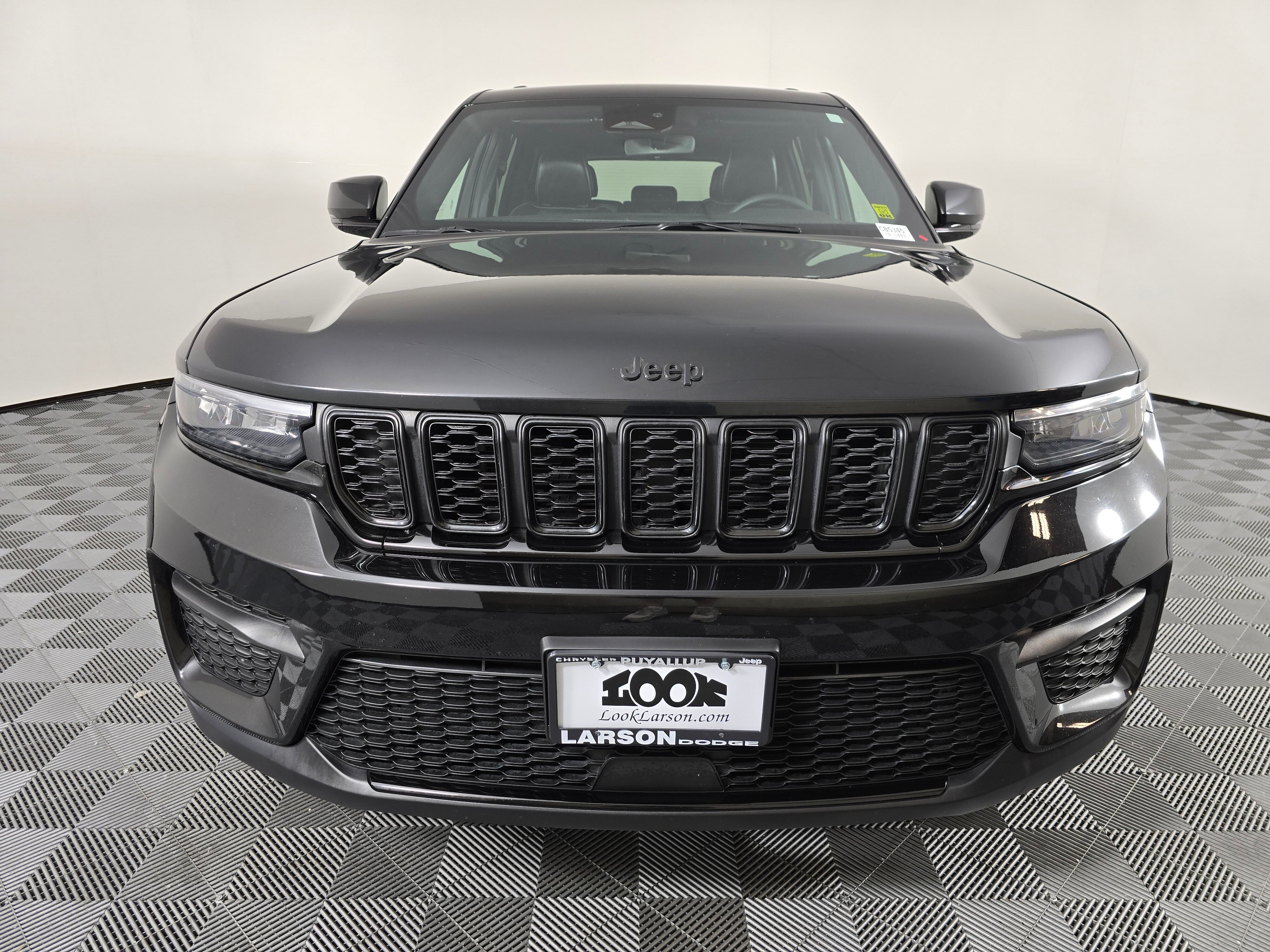 Vehicle image 2 of 42