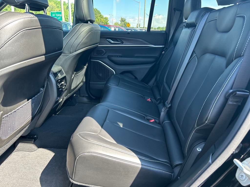 2024 Jeep Grand Cherokee 4xe Base Image 11 of 26