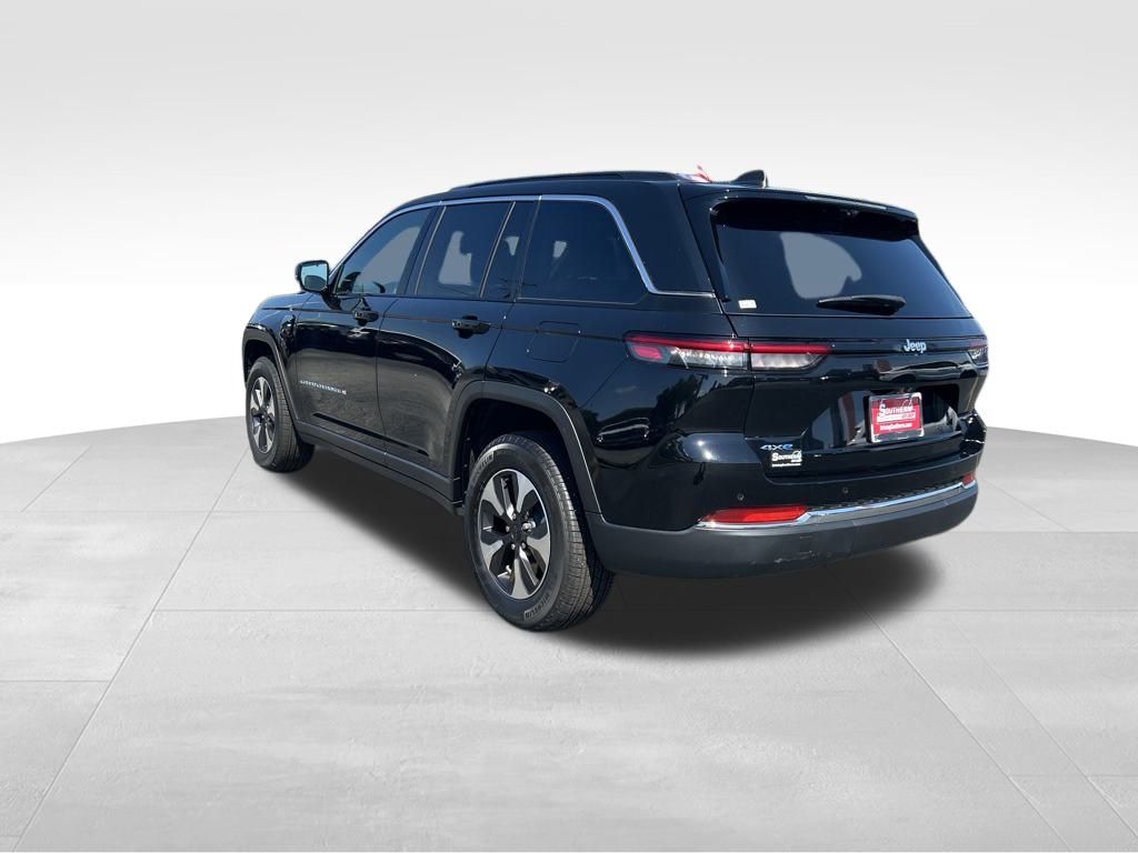 2024 Jeep Grand Cherokee 4xe Base Image 6 of 26