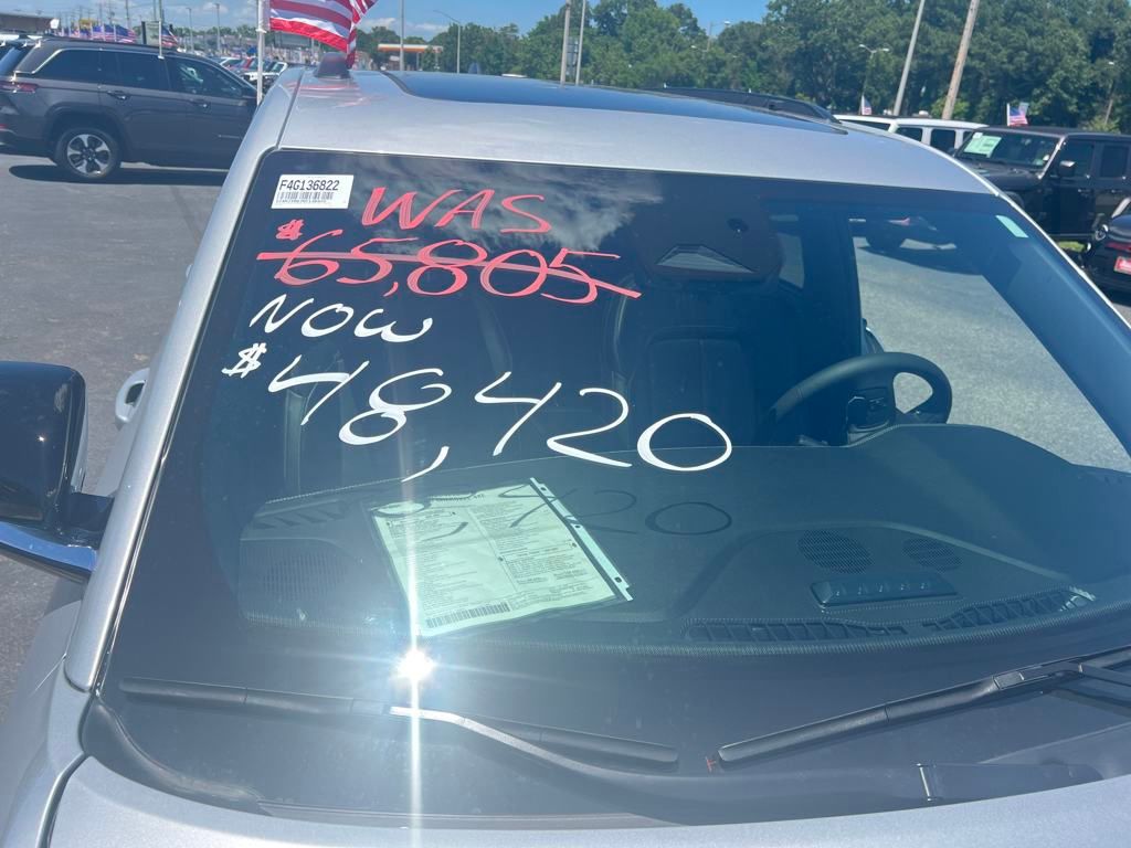 Vehicle image 13 of 13