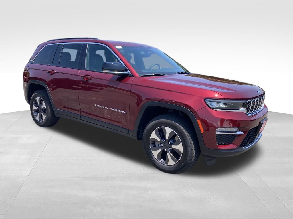 2024 Jeep Grand Cherokee 4xe Base Image 2 of 30