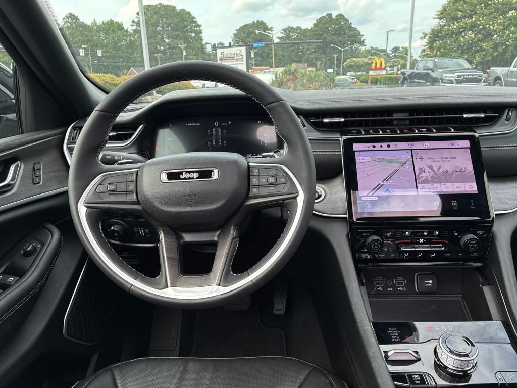 2024 Jeep Grand Cherokee 4xe Base Image 15 of 30