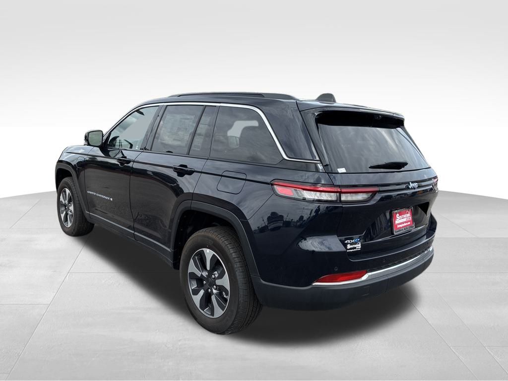 2024 Jeep Grand Cherokee 4xe Base Image 7 of 30