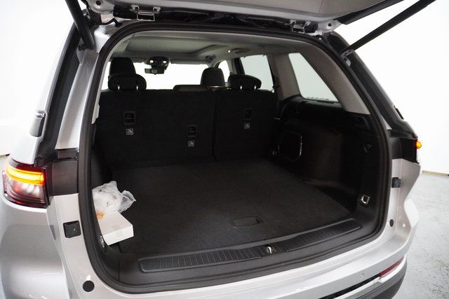 2024 Jeep Grand Cherokee 4xe Base Image 7 of 20