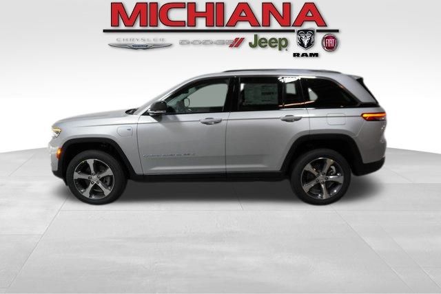 2024 Jeep Grand Cherokee 4xe Base Image 6 of 20