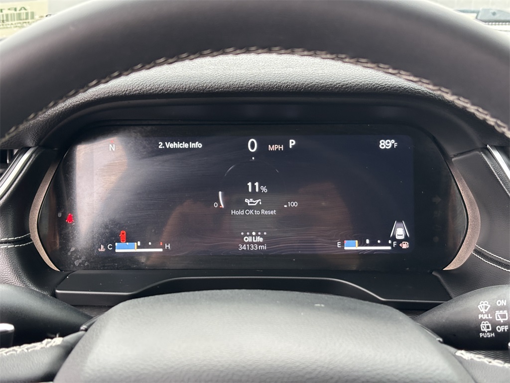 Vehicle image 16 of 30