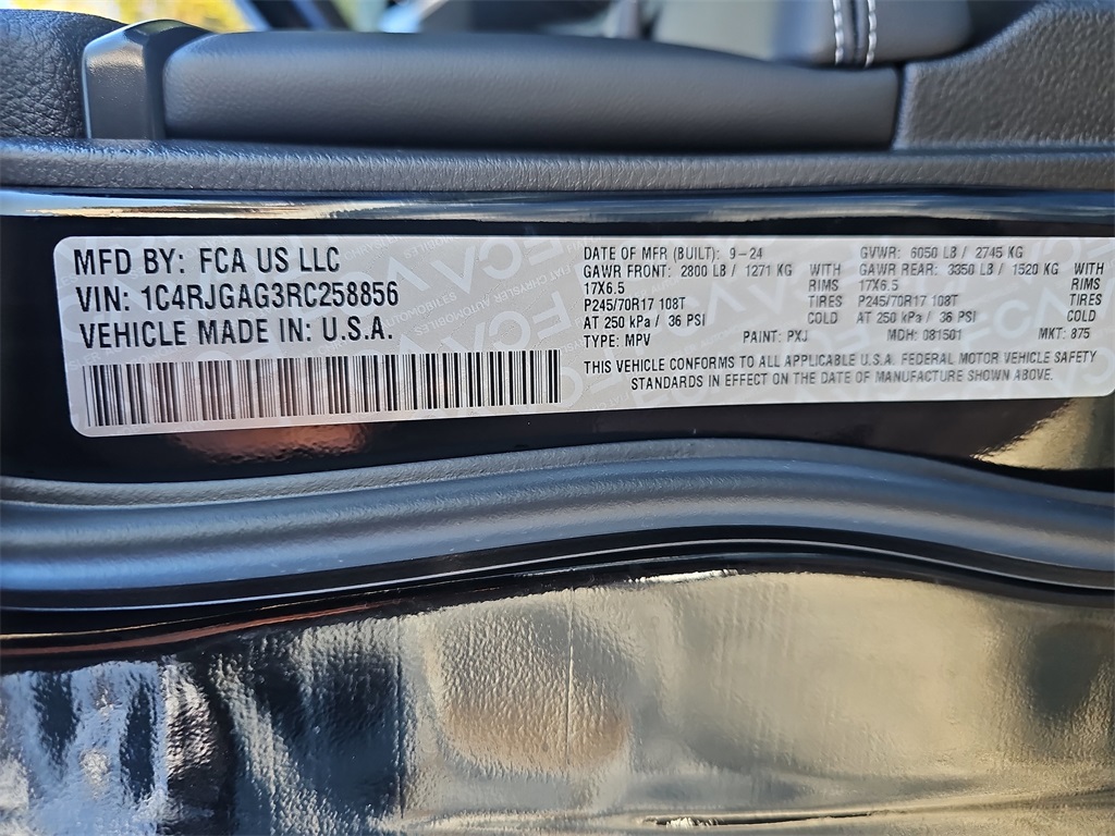 Vehicle image 33 of 33