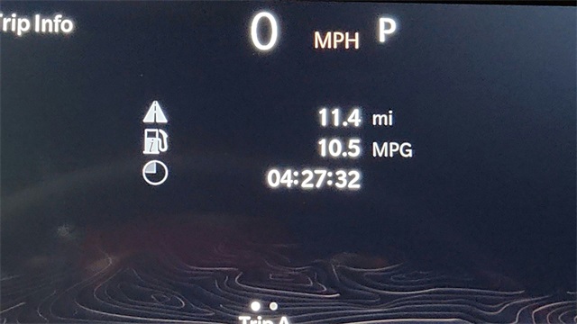 Vehicle image 13 of 24