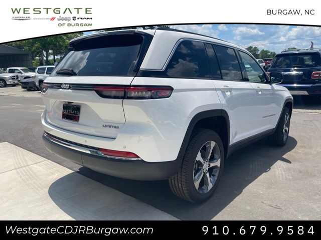 Vehicle image 6 of 10
