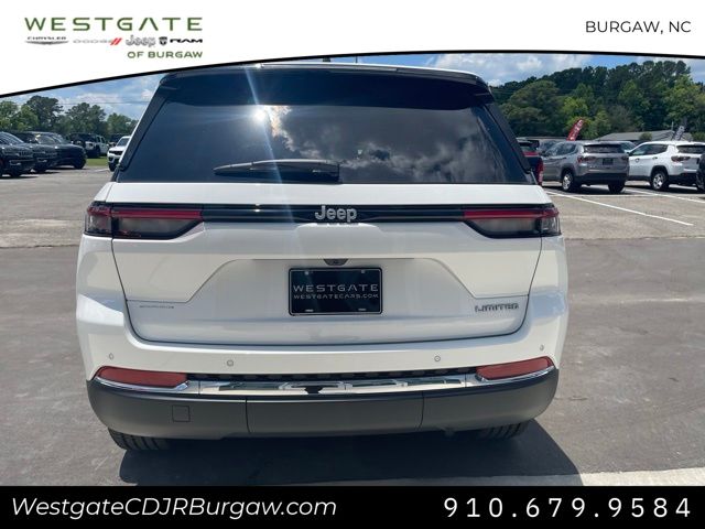 Vehicle image 7 of 10