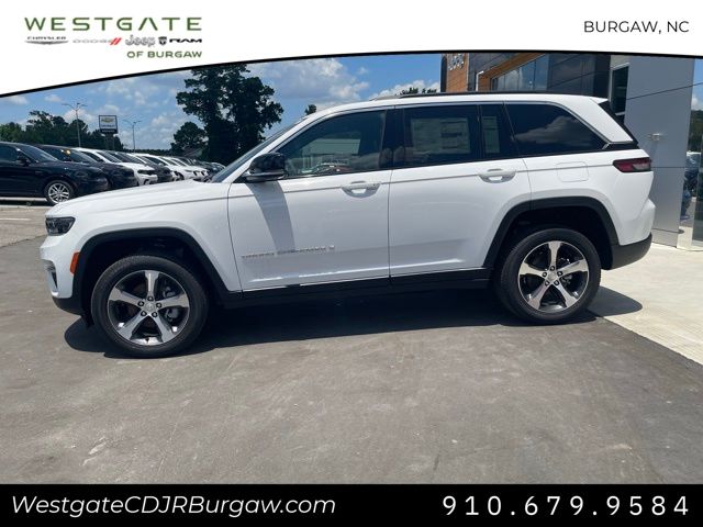 Vehicle image 1 of 10