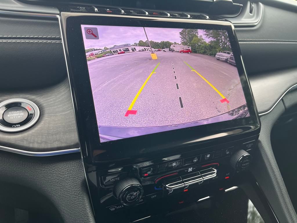 Vehicle image 24 of 54