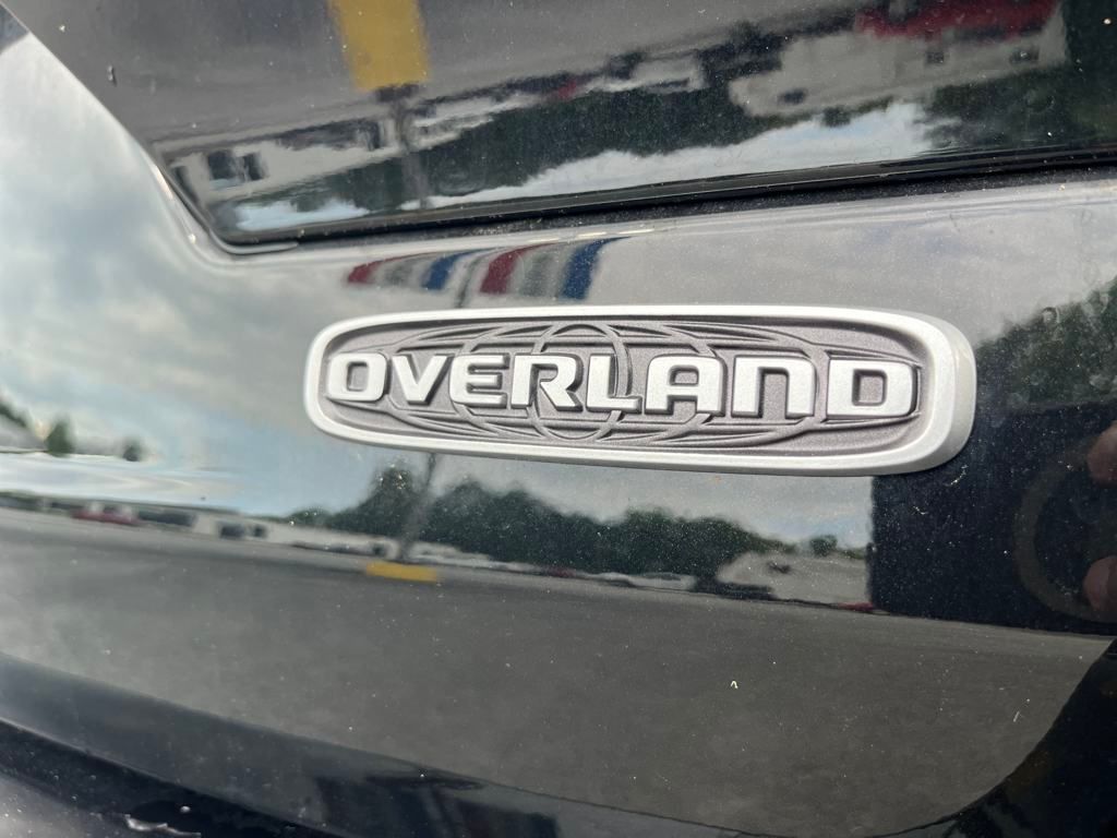 Vehicle image 34 of 54