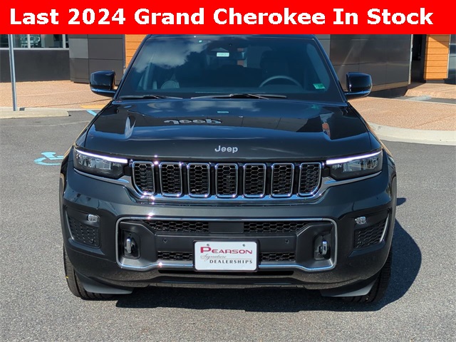 Vehicle image 2 of 30