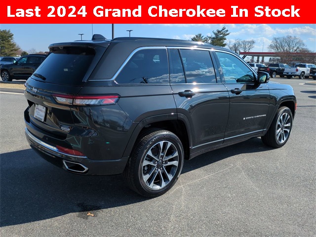 Vehicle image 6 of 30
