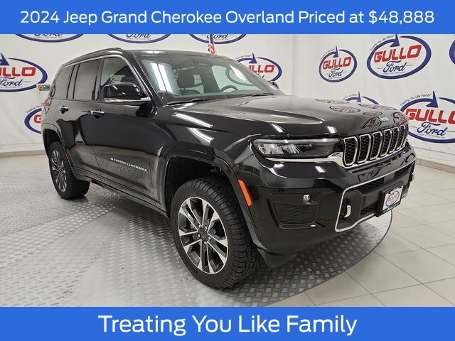 Vehicle image 3 of 41