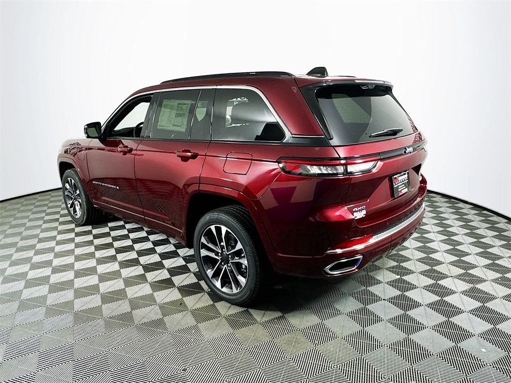 Vehicle image 7 of 34