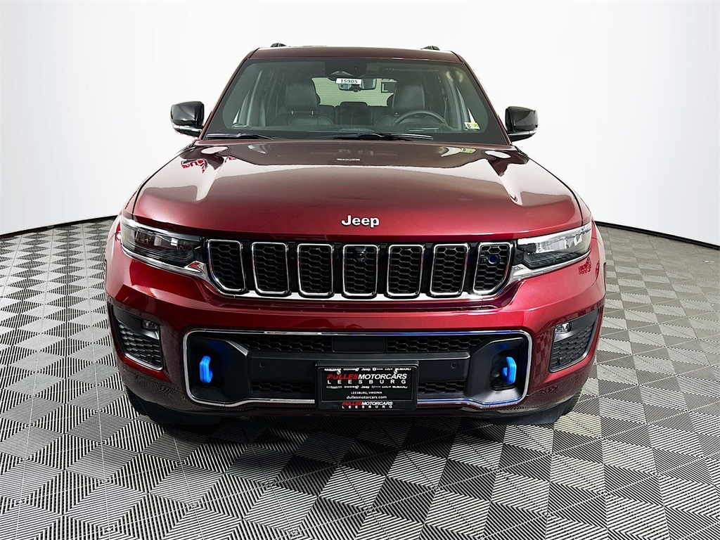 Vehicle image 2 of 34