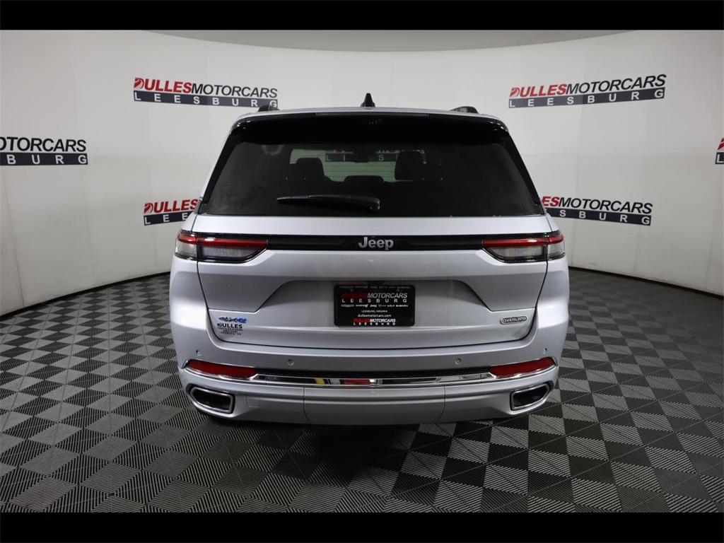 Vehicle image 5 of 28