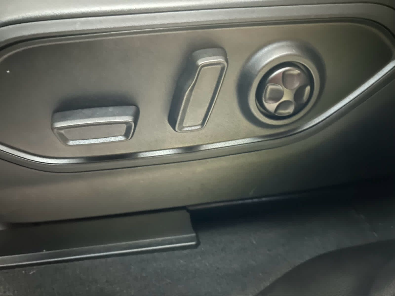 2024 Jeep Grand Cherokee L Altitude X Image 40 of 43