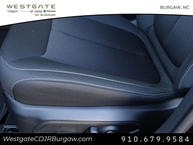Vehicle image 16 of 23
