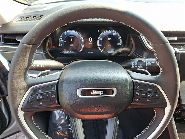 Vehicle image 29 of 30