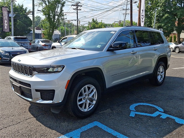 Vehicle image 1 of 30